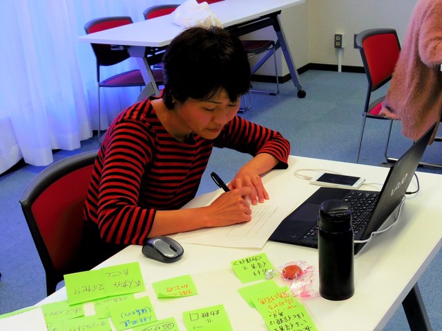 柴山さんライティング中.jpg